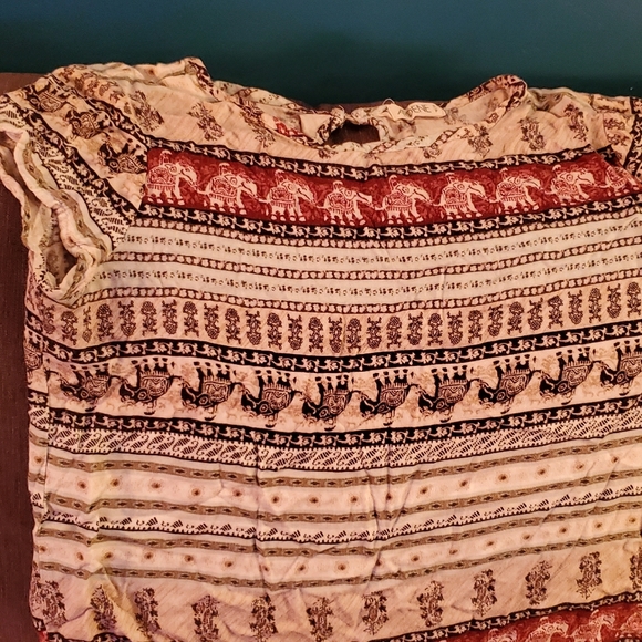 Elephant boho top - Picture 1 of 2